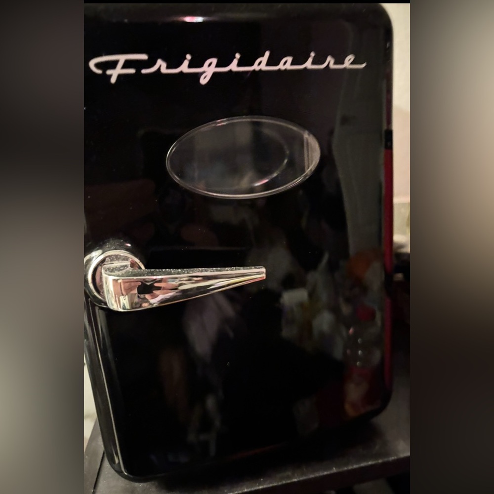 Frigidaire Black Mini Fridge